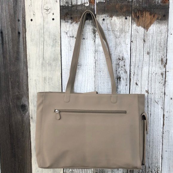 NWT Travel Tote Laptop Bag - Picture 3 of 7